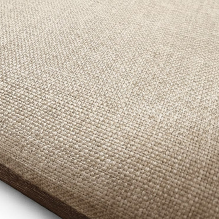 Detailopname van de geweven structuurstof in linnen-look van de naturel Japandi armstoel - Rimisa