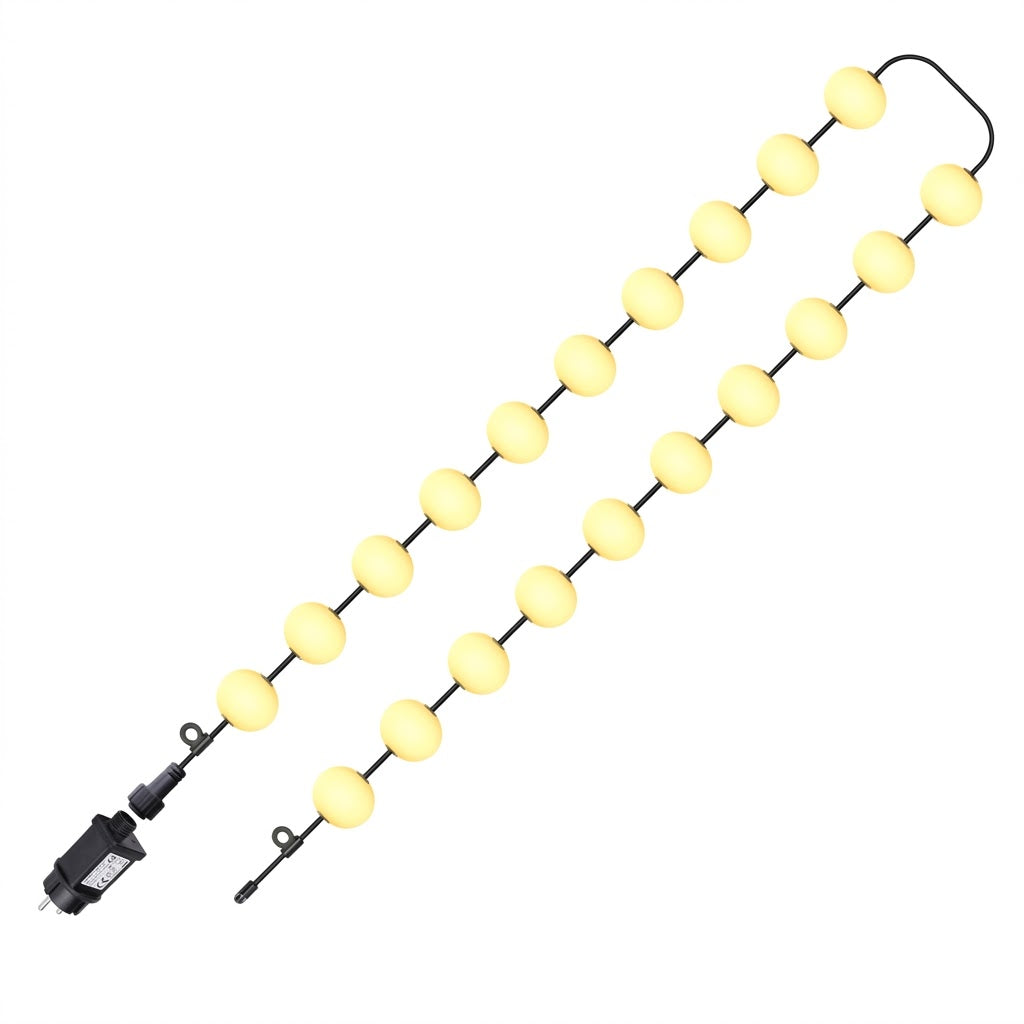 Rimisa lichtbollen snoer met 10cm diameter bollen en IP65 classificatie, compleet met 12V adapter, heldere productfoto op witte achtergrond.