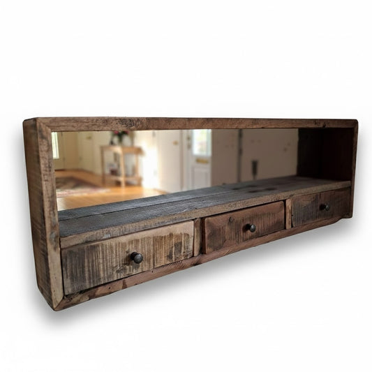 Stoer en landelijk wandkastje van gerecycled hout met spiegel en 3 lades van By Mooss Rimisa